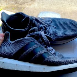 Adidas Originals Swift Trace gray